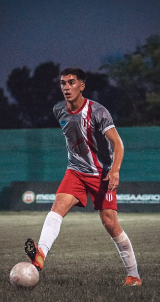 Custodio fue la figura del partido. River celebra su regreso al plantel. Foto: Álvaro Jorge.