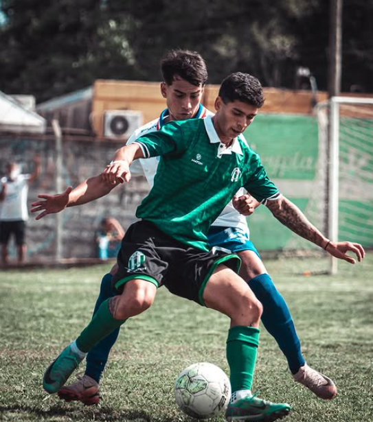 Defiende firme. Nacional sigue arriba y quiere  el Acumulado. Foto: Álvaro Jorge / LSF.