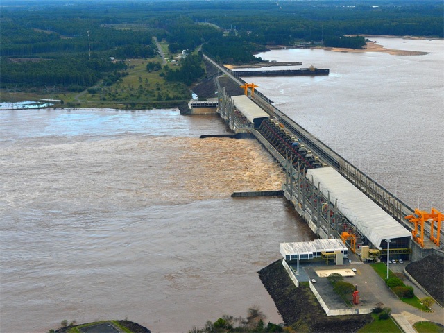 Aporte hídrico se estabiliza en niveles altos  y el embalse continúa ascenso a 34,50 mts.