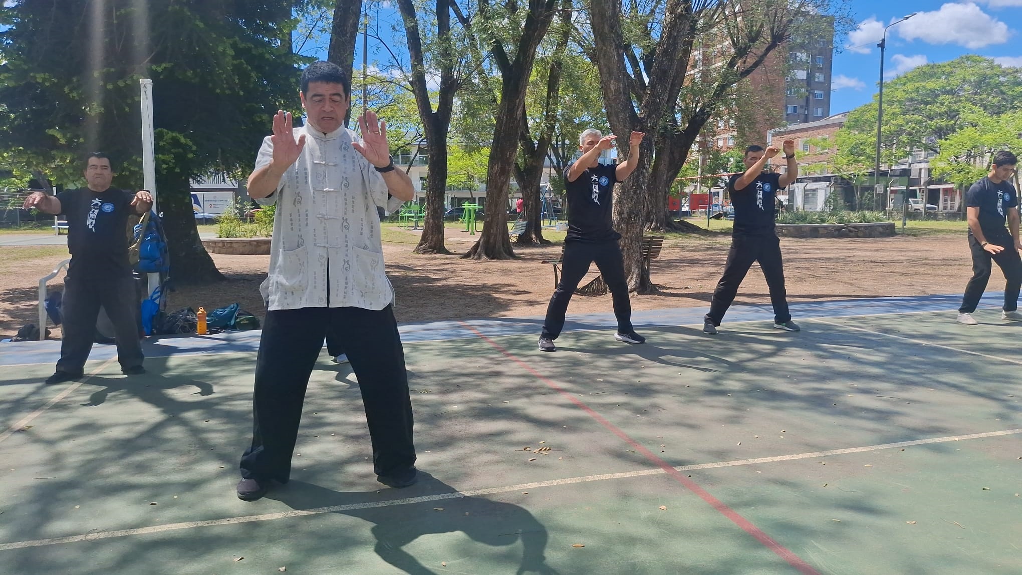 Tai Chi: una disciplina milenaria que defensa y energía y salud llega a Plaza de Deportes para todas las edades