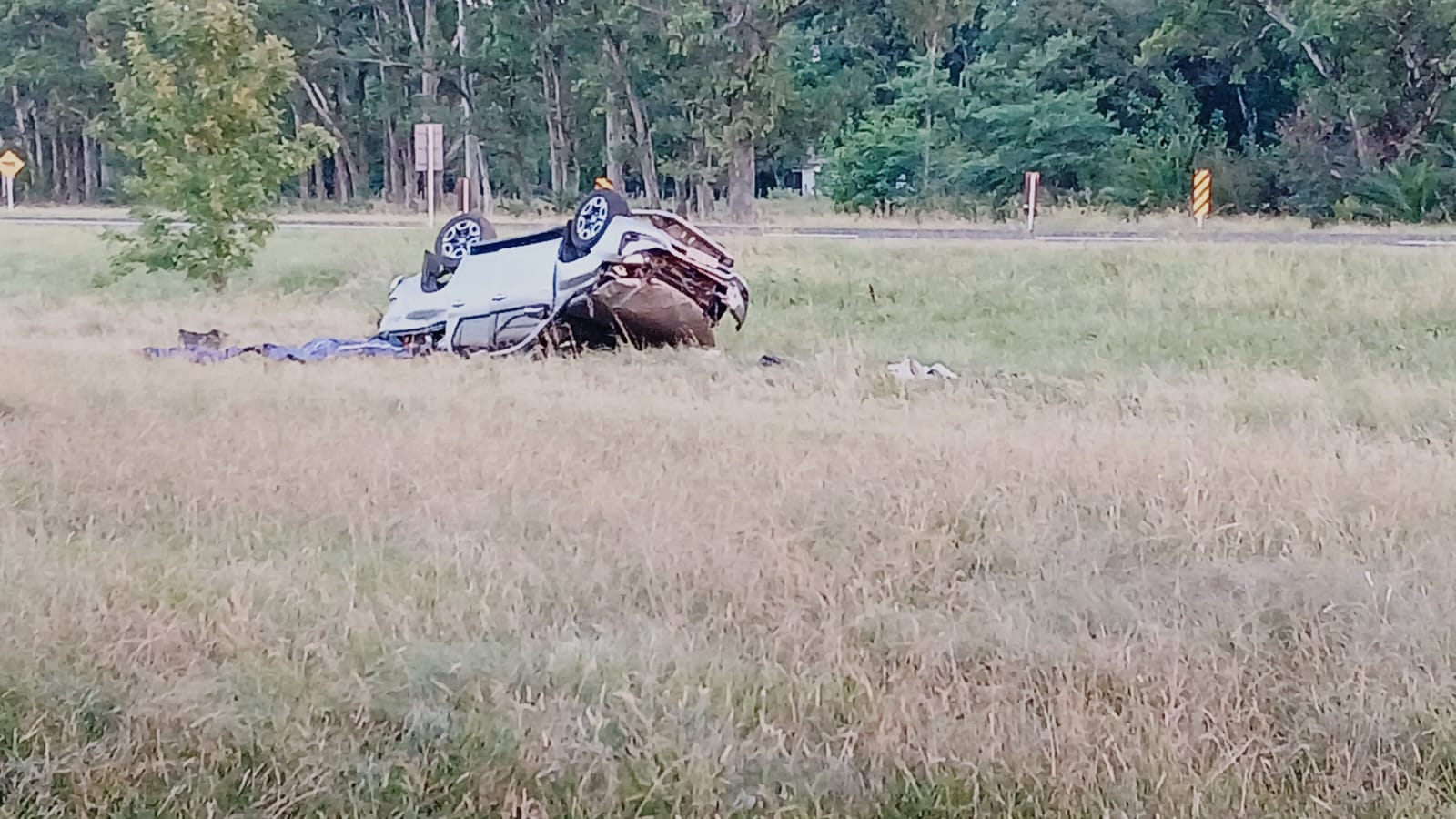 Tres personas fallecieron  en un vuelco fatal