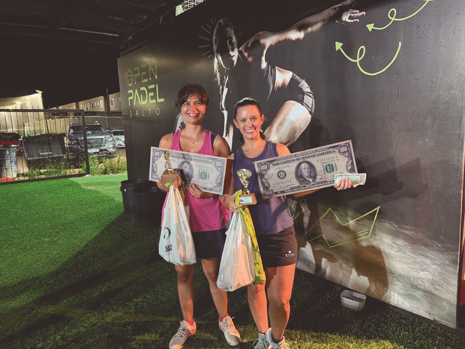 Campeonas 4ta Femenina: Loreley Escobar/ Natalia Cardozo