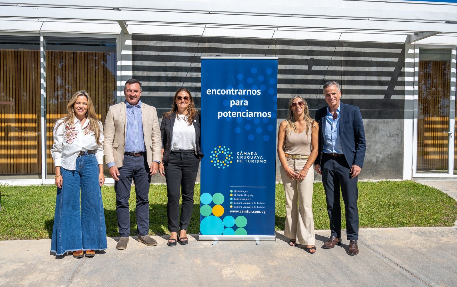 Referentes del turismo buscan fortalecer la integración regional y binacional y la complementación de destinos