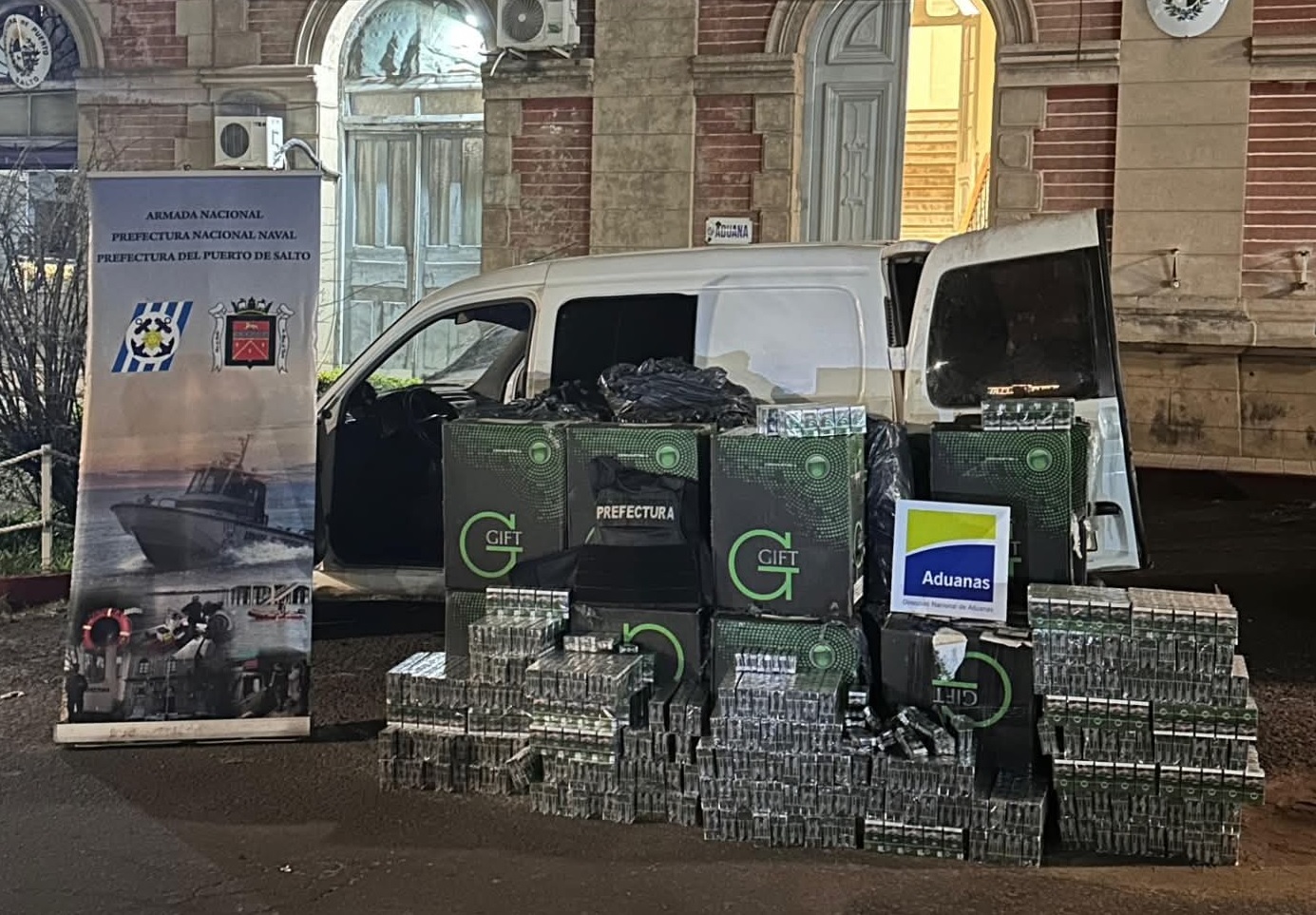 Incautaron mercadería valuada en más  de 4 millones de pesos tras persecución