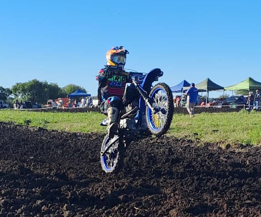 Motociclismo: Salteños pusieron primera en el Regional Litoral en Quebracho 