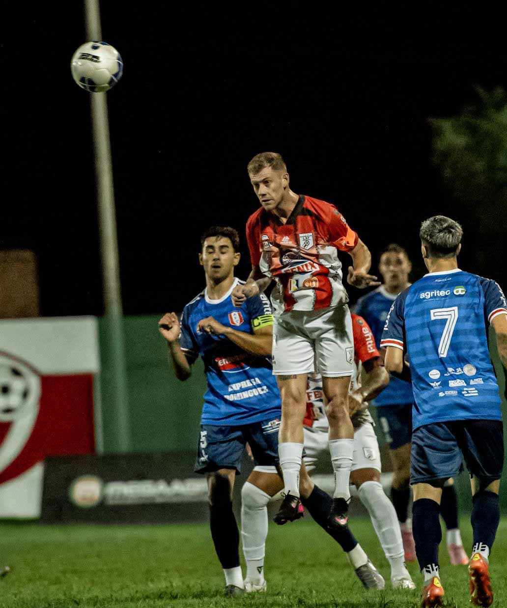 Nicolás Cáceres, de las piezas firmes en la defensa salteña en el campeonato.