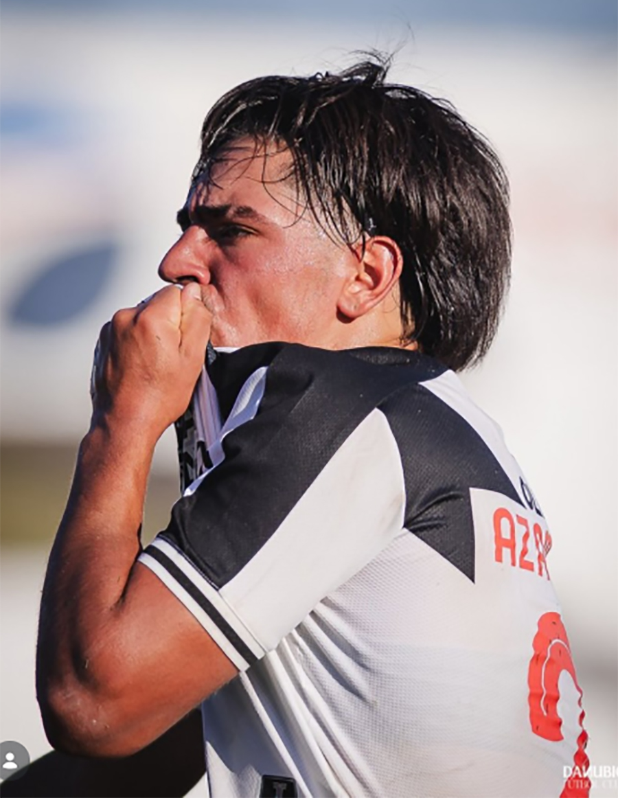 Danubio primero con gol de Azambuja