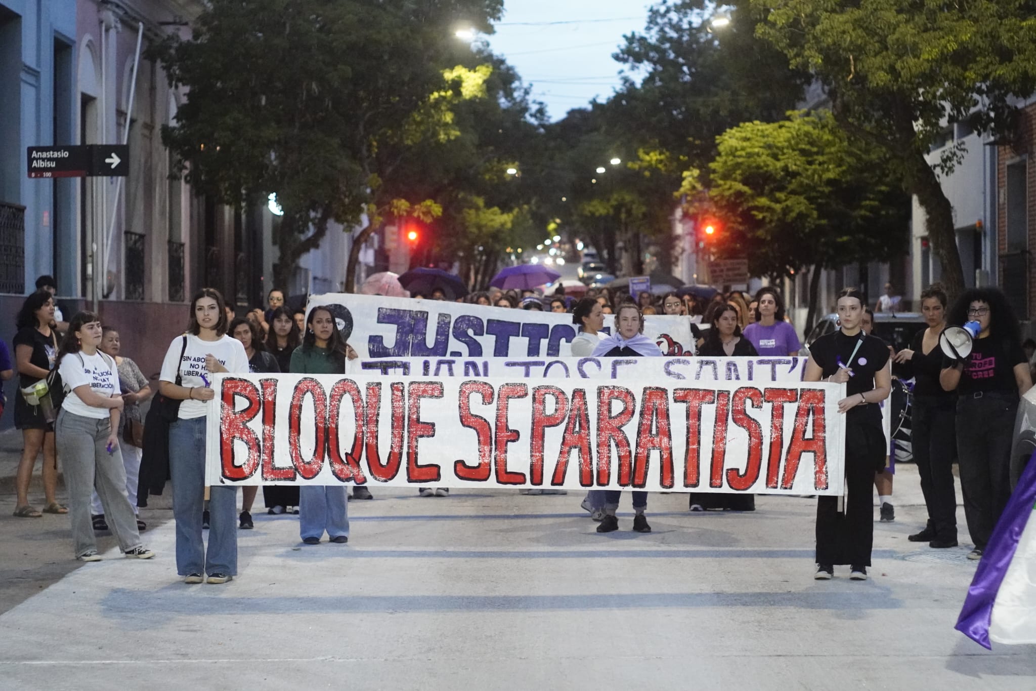 Salto alzó la voz en un 8M marcado por la denuncia y la resistencia