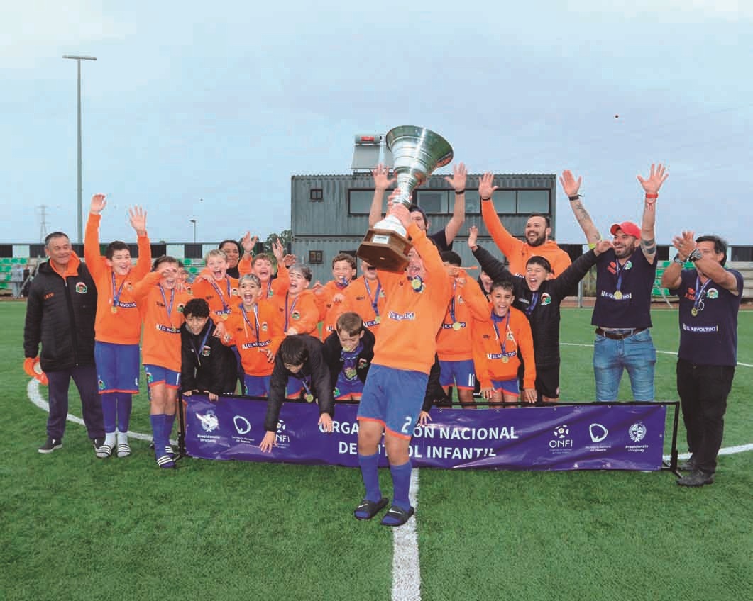 Baby Fútbol. Las Selecciones de Salto tienen confirmados  sus D.T para el Campeonato de ONFI