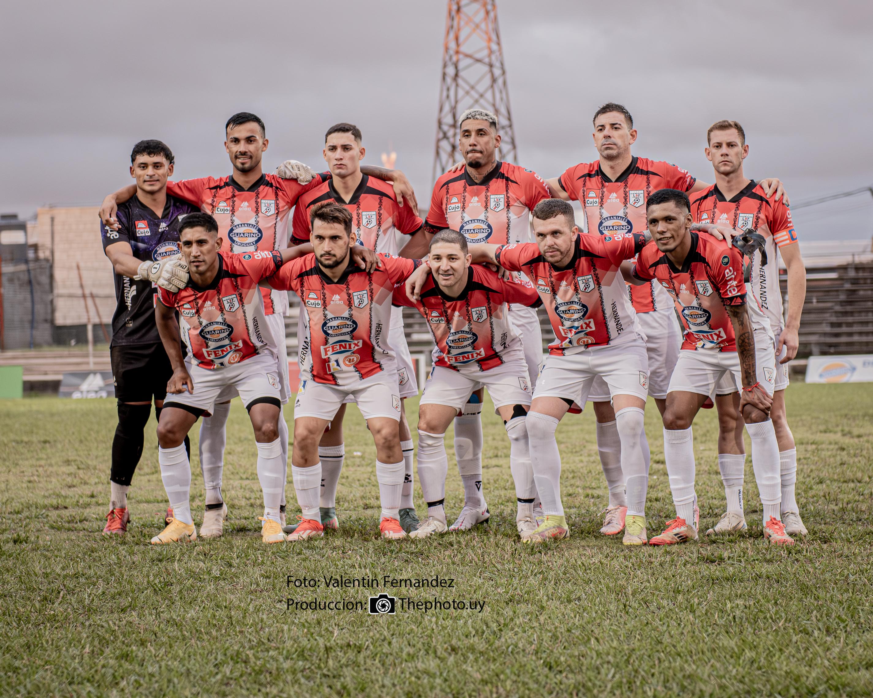 El equipo que arrancó jugando ante Zona Oeste Maldonado; el único cambio sería el de Agustín Custodio por el lesionado Paolo Tabares en el mediocampo.