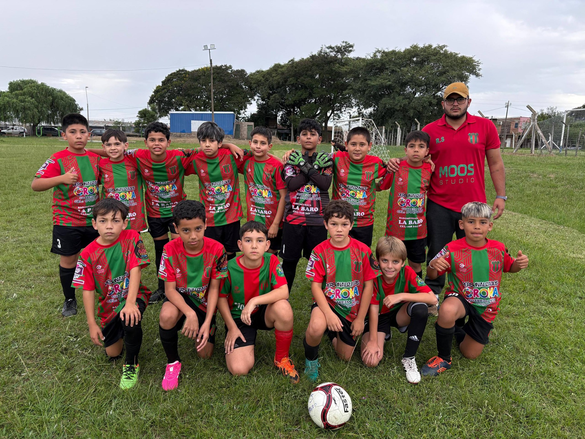 Almagro categoría 11 años a todo fútbol en el Salteño 2026.