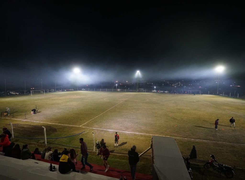 El Carlos Ambrosoni tendría nuevo piso en el futuro cercano.