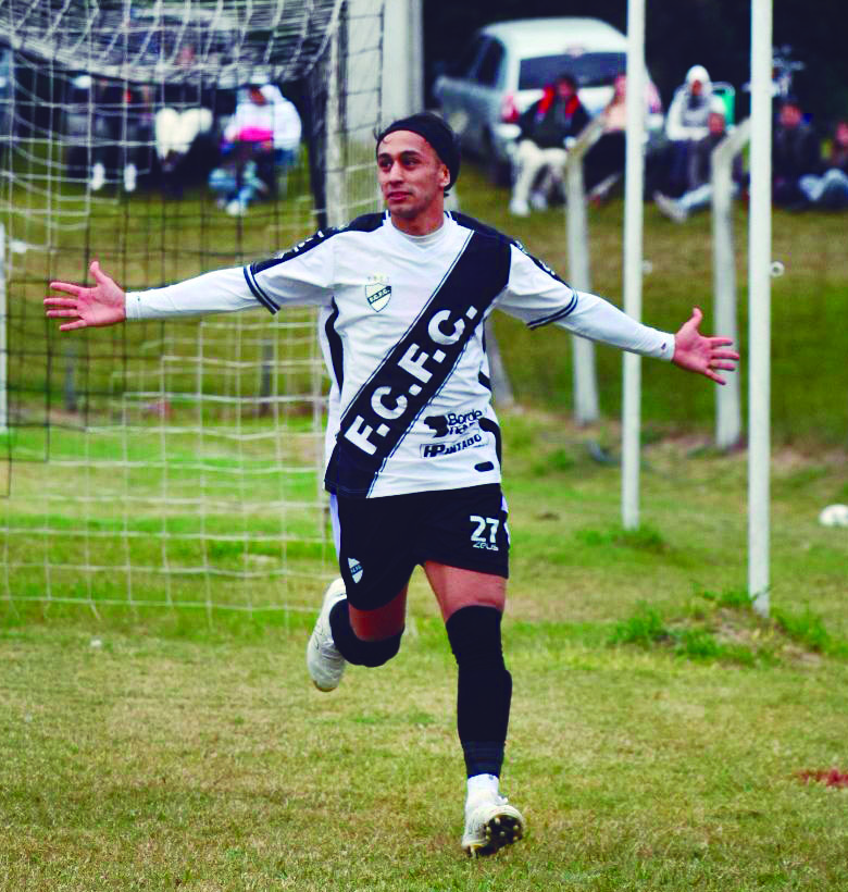 Michel Palacio marcó la apertura. Foto FC