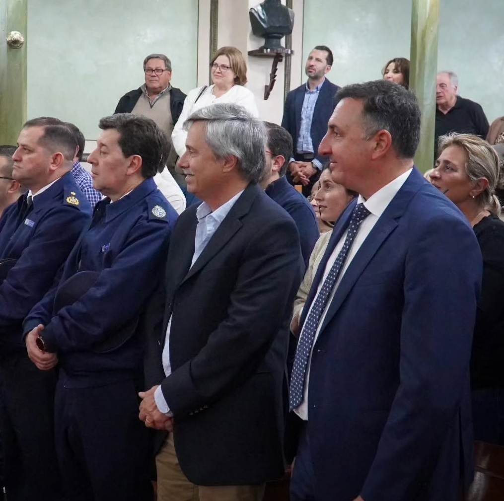 El Ateneo de Salto reabrió sus  puertas y recuperó su lugar de  referencia cultural y patrimonial