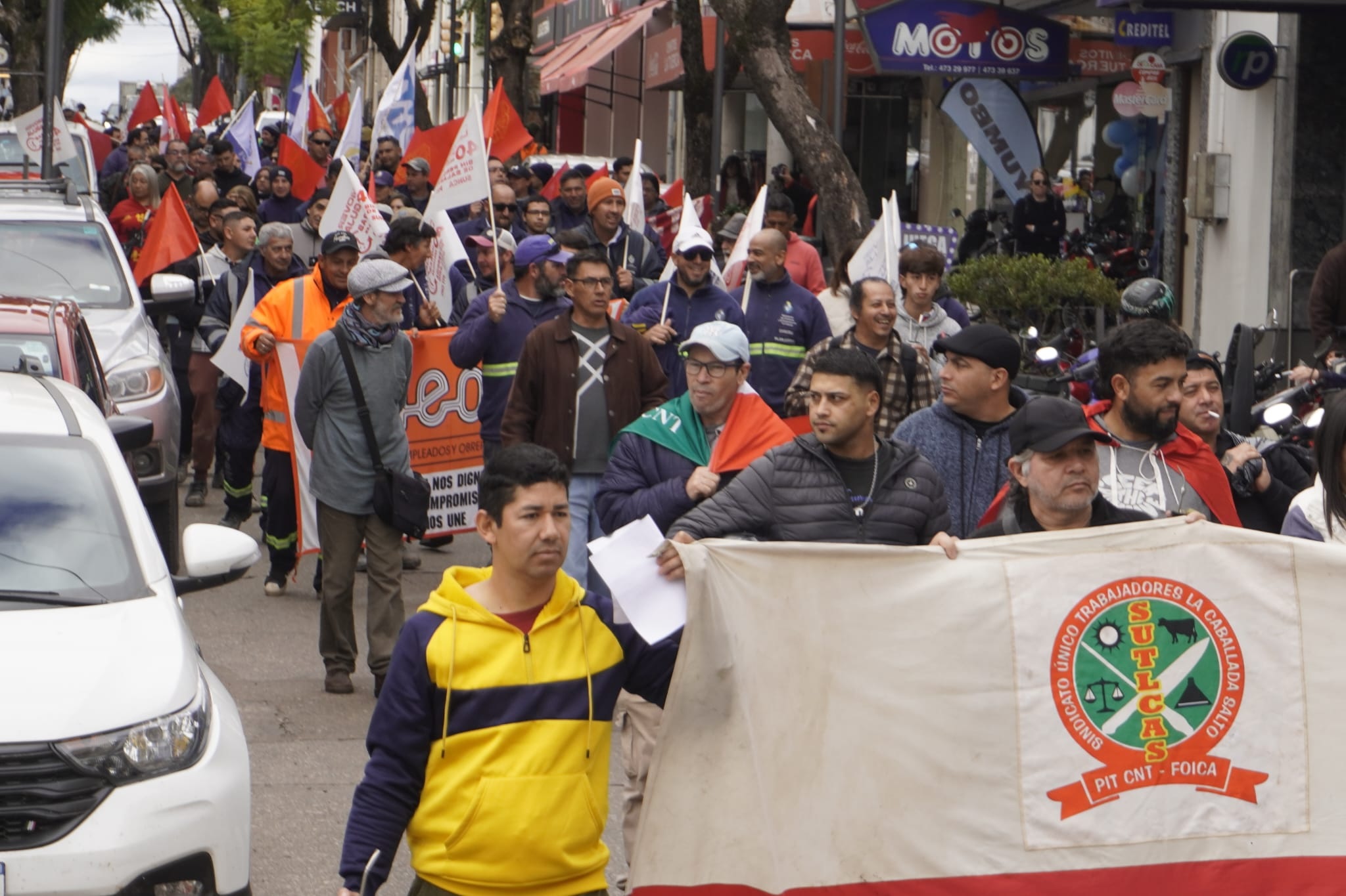 Trabajadores exigieron presupuesto educativo y rechazaron precarización laboral del gobierno local en jornada de paro 