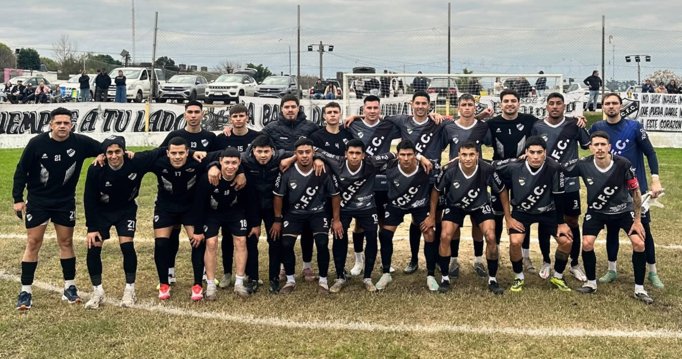 El equipo que comenzó jugando ayer en suelo sanducero.