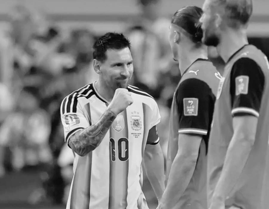 Messi llegó a 18 goles en cinco mundiales.