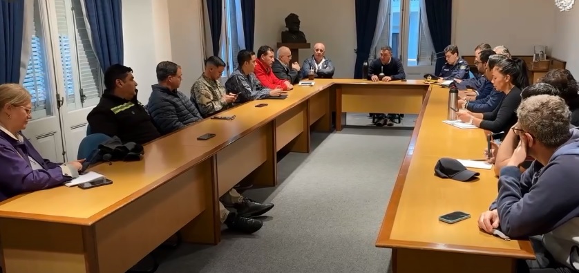 Cecoed activó protocolo de emergencia para asistir familias que debieron ser evacuadas ante los daños en sus viviendas