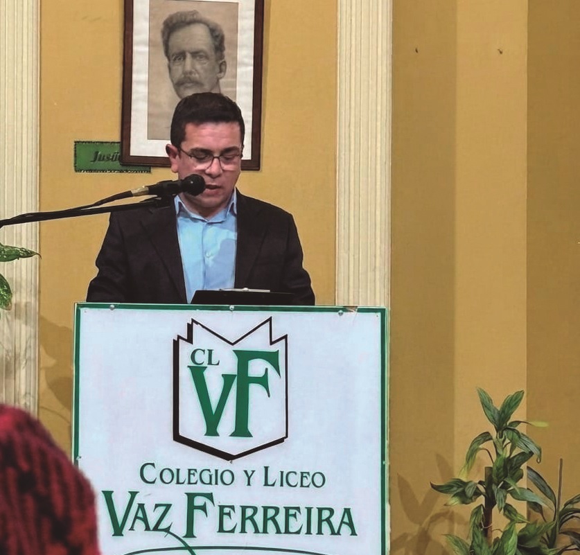 Liceo Vaz Ferreira en nueva etapa  con la asunción de nuevo director 