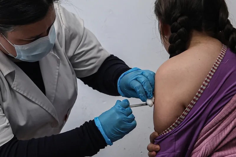 Salto amplía puestos de inoculación  y habilita agendas hasta fin de mes 