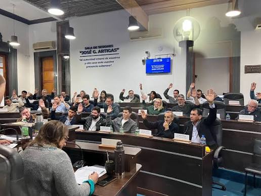 La Junta de Salto analiza la reglamentación y el alcance del nuevo cuerpo municipal