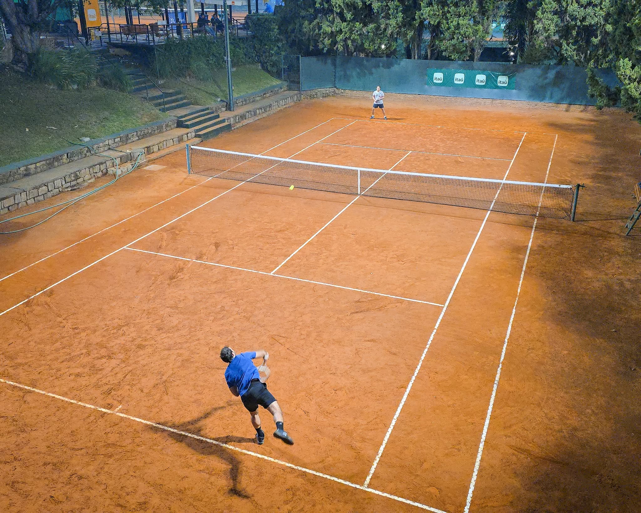 Tenis : El Club Remeros Salto se prepara  para el tercer abierto de la temporada