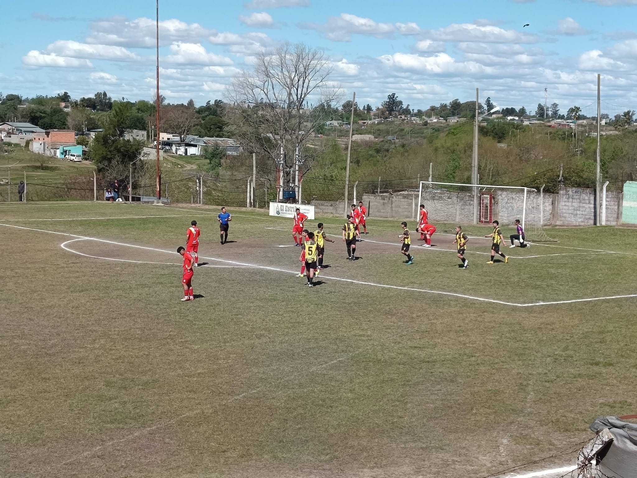 Lazareto le ganó a Santa Rosa y se escapa en la Divisional C
