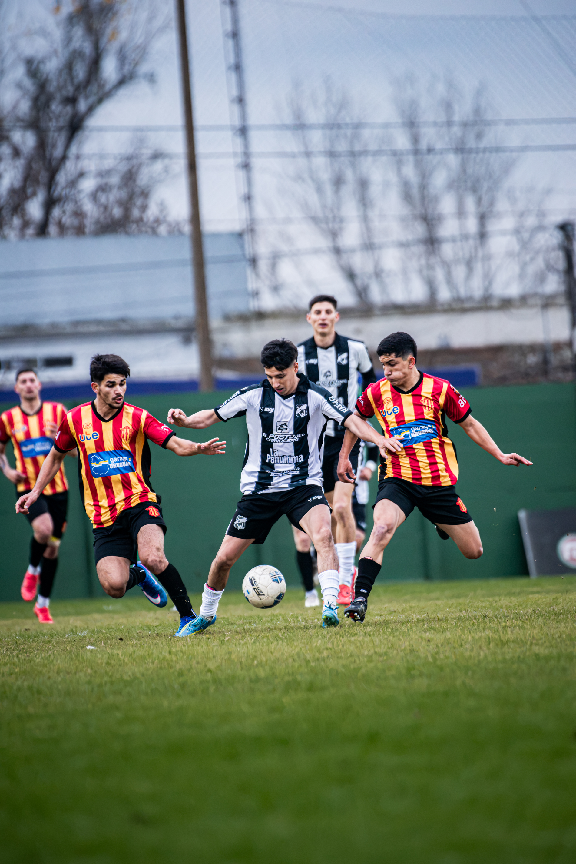 Gladiador buscará poder ser local en el Dickinson el jueves 5 de noviembre ante Liverpool por Copa Uruguay.