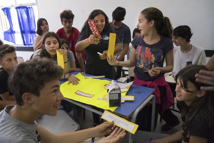 Fuerte convocatoria en Salto para la  prevención de violencia en noviazgos