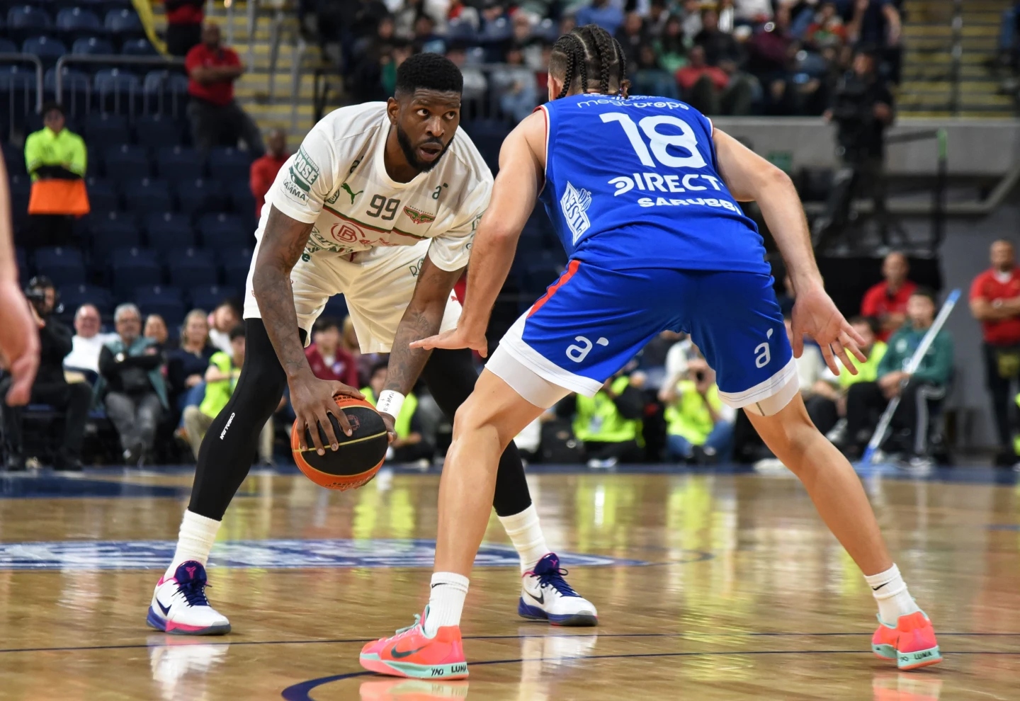 Aguada y Nacional protagonizarán el mejor partido de la fecha en torneo en el que Peñarol defenderá el título.
