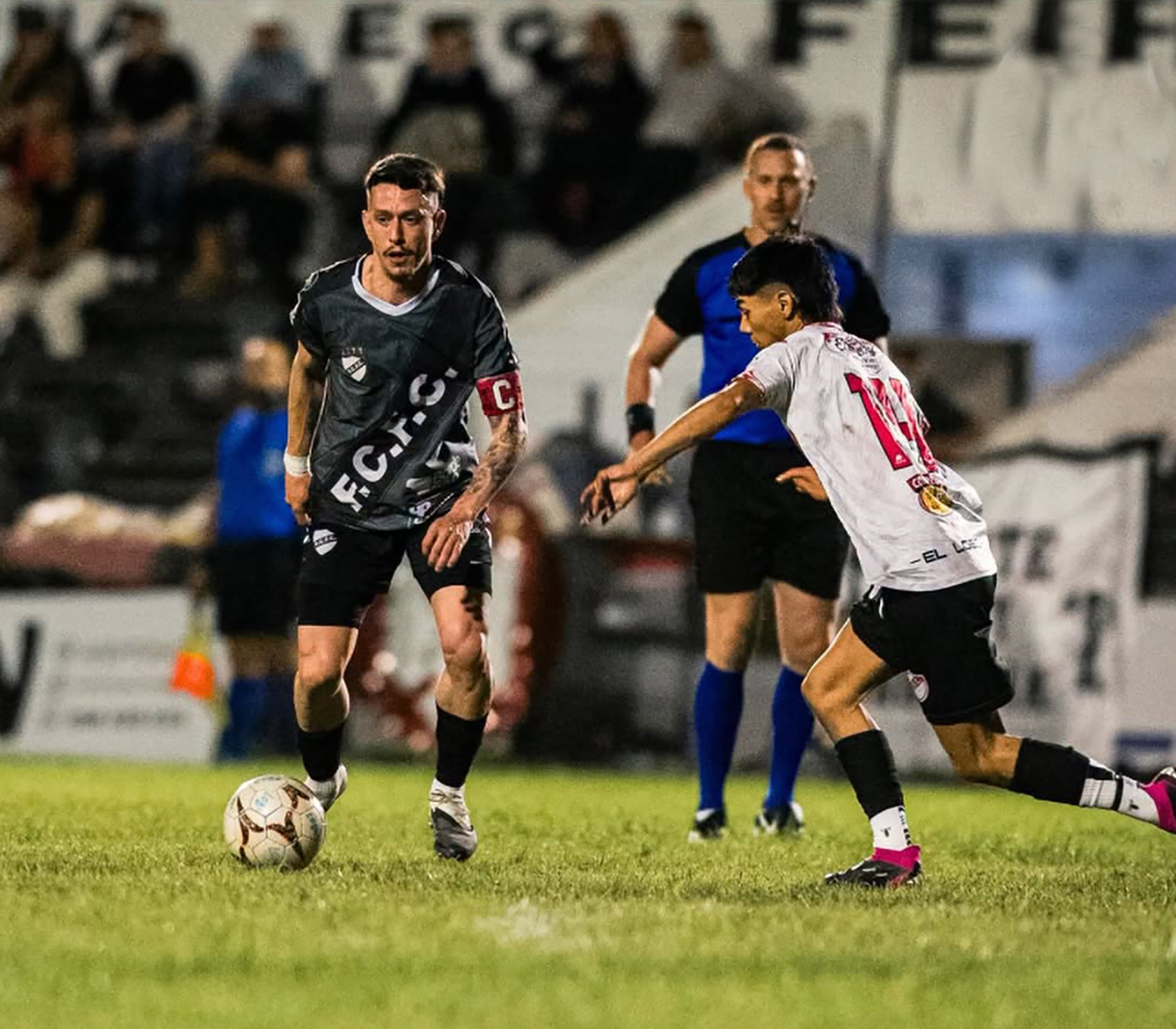 En un tiempo, Ferro Carril liquidó el partido y se suma a Arsenal en la punta del campeonato. Foto: Ferro Carril