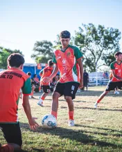 Sub 18 agraria espera por Young.