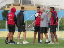 Finalistas: antes del partido con Río Negro en Fray Bentos. 'LSF'