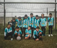 El equipo de Salto Uruguay en categoría 8 años.