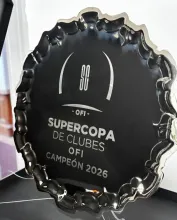 El trofeo en disputa hoy en el Liebig's.
