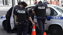 Motociclista de 26 años resultó herida al chocar contra un auto