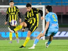 Remedi ante Pizzichillo, siguen siendo de los mejores en sus equipos. 'El País'