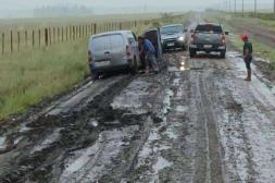 La caminería rural en Salto vuelve a ser un calvario tras las lluvias