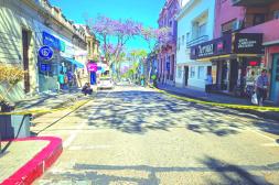 Restricción de estacionamiento  por trabajos en calle Uruguay