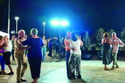 Arte Vivo tuvo su primera edición  en Plaza Treinta y Tres Orientales