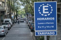 Intendencia mantuvo reunión con  cuidacoches por sistema Zona Azul