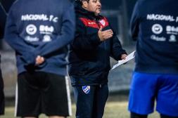Ale Torrens y su equipo técnico anunciaron que no continuarán en Nacional