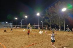 Voleibol Playa : La hora de las duplas femeninas y masculinas en la Costanera Norte