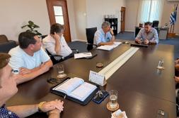 Gobierno plantea aumentar taxis, regularizar informales y habilitar plataformas de transporte como en otros lados