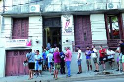 Cuarenta y tres pases en el octavo día