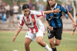 Golearon 4-1 a Young y esperan rival. OFI: Chicas de Sub 16 a cuartos de final