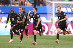 Canadá ganó en la hora y es el primer clasificado a octavos de final