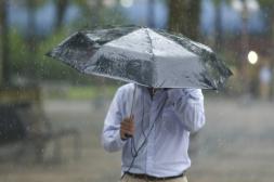 Junio llega con mucha niebla,  más temperatura y más lluvias