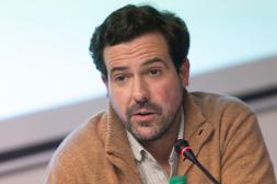 Diputado Federico Preve explicó alcance de su proyecto para que especialistas médicos deban atender 2 años en el interior