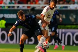Ugarte casi un año afuera y Bielsa dará una conferencia